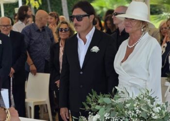 Termoli. Carla Di Pardo e Pasquale Cirelli: vent’anni d’amore, una famiglia e una promessa rinnovata. Auguri